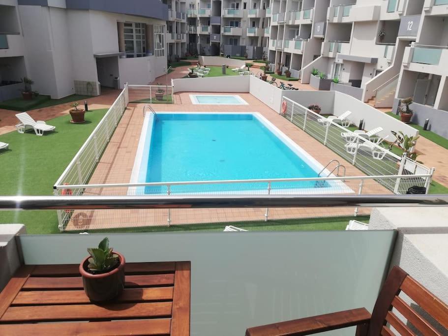 Blue Ocean Corralejo: Sunny Terrace, Pool, Wifi Apartment Ngoại thất bức ảnh